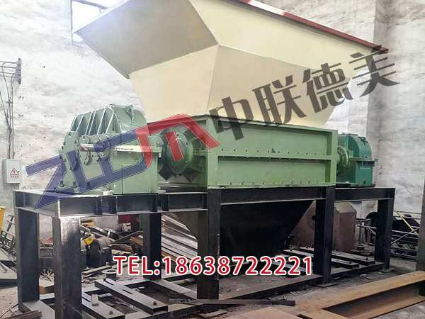 貴州實(shí)惠的小型塑料撕碎機(jī)價(jià)格