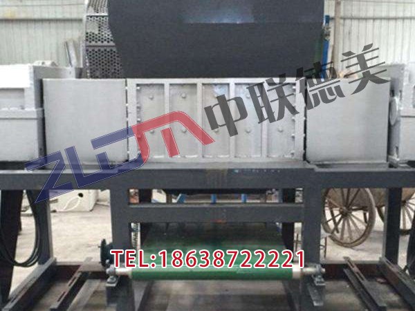 上海廢舊塑料撕碎機(jī)注意事項(xiàng)